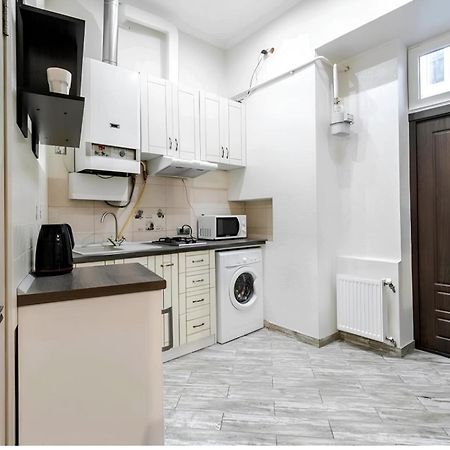 Cozy Apartments In The City Centre Lemberg Exterior foto